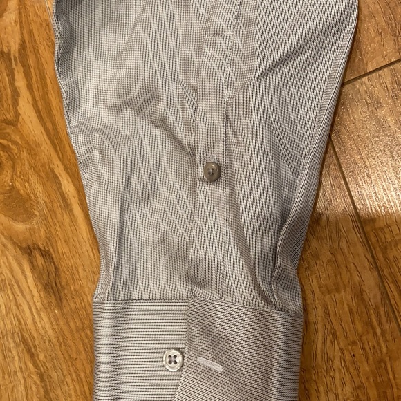 Calvin Klein men’s shirt - Picture 4 of 4